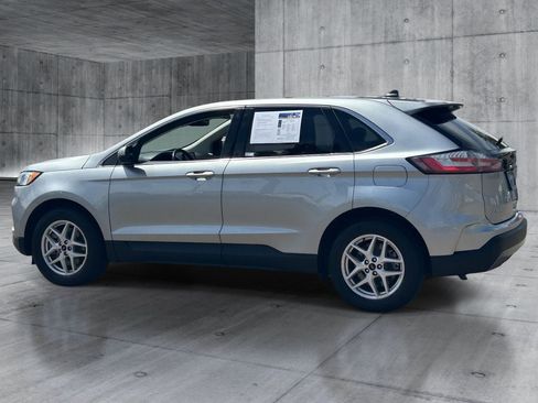 Used 2024 Ford Edge SEL AWD/4WD image 3