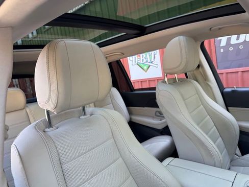 Used 2020 Mercedes-Benz GLS 450 4MATIC image 38