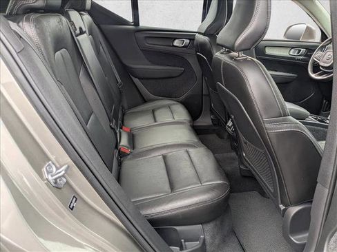 Used 2021 Volvo XC40 T5 Inscription AWD/4WD image 19