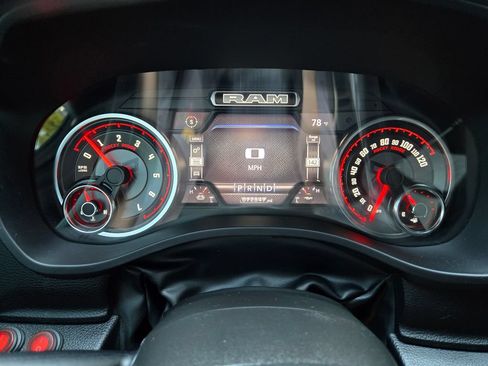 Used 2022 RAM 1500 Laramie AWD/4WD image 19