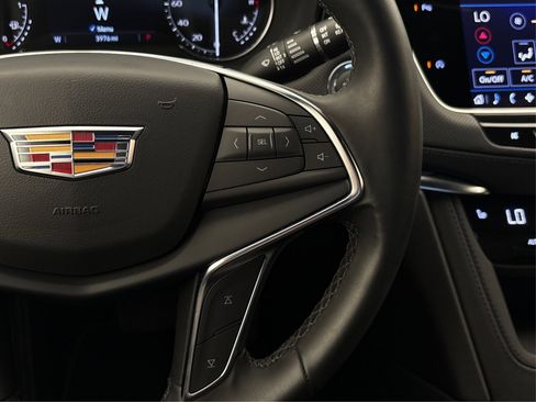 New 2026 Cadillac XT5 Luxury FWD image 28