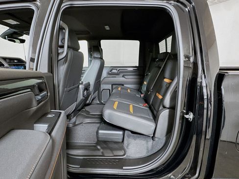 New 2026 GMC Sierra 2500 AT4 w/ AT4 Premium Plus Package AWD/4WD image 13