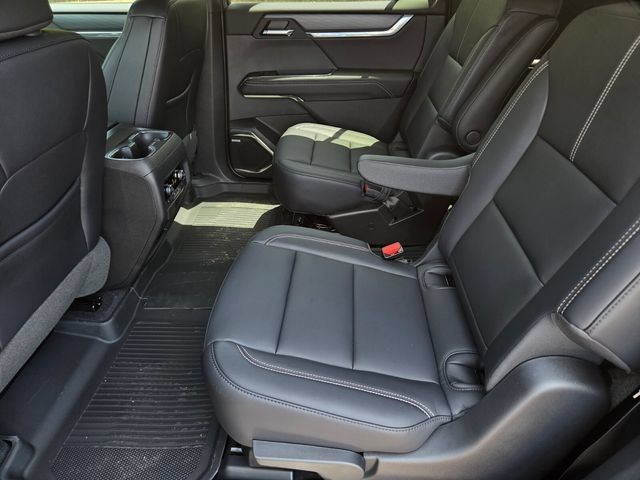 New 2026 GMC Acadia Elevation w/ Black Edition FWD image 29