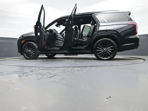 Used 2024 Hyundai Palisade Calligraphy image 51