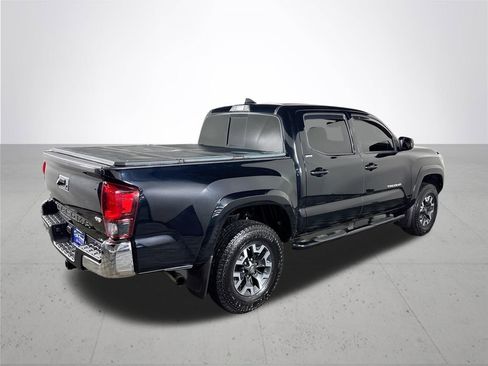 Used 2019 Toyota Tacoma SR5 image 6