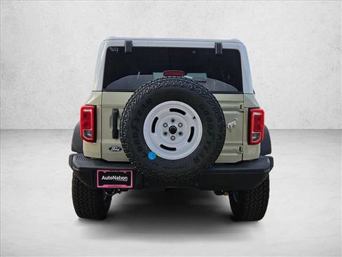 New 2026 Ford Bronco Heritage Edition AWD/4WD image 8