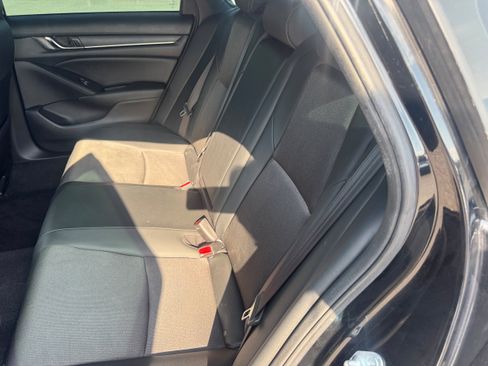 Used 2021 Honda Accord Sport image 11