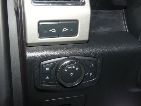 Used 2016 Ford F150 Lariat AWD/4WD image 25