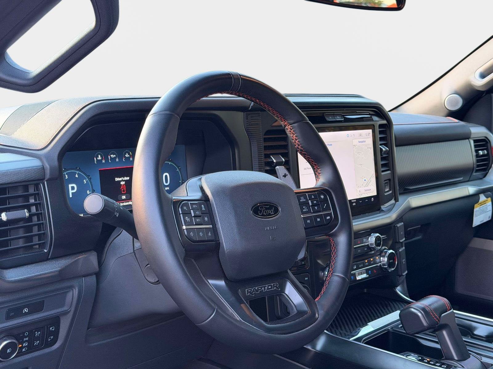 Used 2025 Ford F150 Raptor AWD/4WD image 12