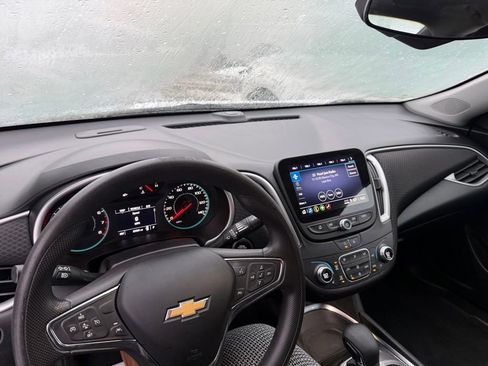 Used 2023 Chevrolet Malibu LT image 22
