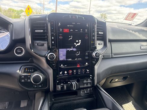 Used 2021 RAM 1500 Big Horn w/ Built-to-serve Edition AWD/4WD image 22