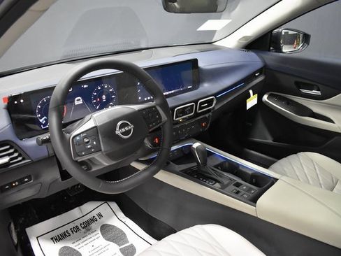 New 2026 Nissan Sentra SL w/ Floor Mat Package image 4