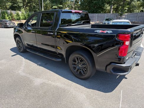 Certified 2024 Chevrolet Silverado 1500 Custom w/ LPO, Dark Essentials Package AWD/4WD image 5