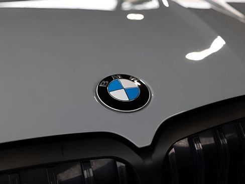 Used 2024 BMW X7 M60i w/ Executive Package AWD/4WD image 14