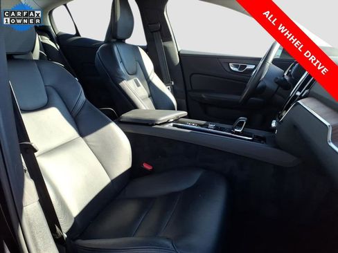 Used 2024 Volvo S60 B5 Plus image 8