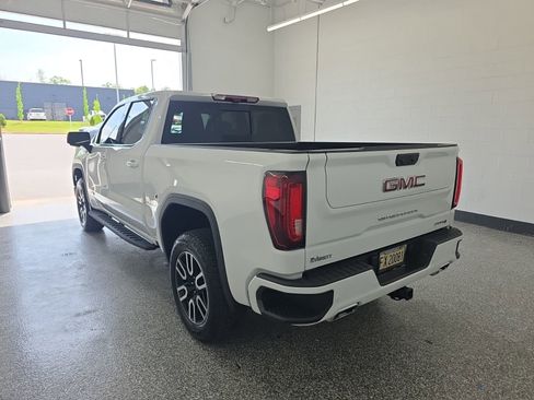 Used 2025 GMC Sierra 1500 AT4 w/ AT4 Premium Package image 3