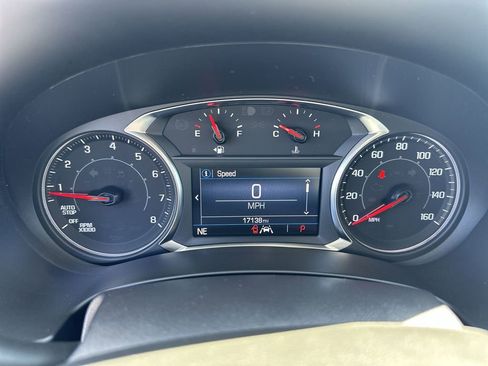 Used 2024 GMC Terrain SLE w/ Driver Convenience Package FWD image 21