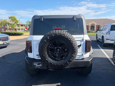 Used 2021 Ford Bronco Wildtrak AWD/4WD image 12