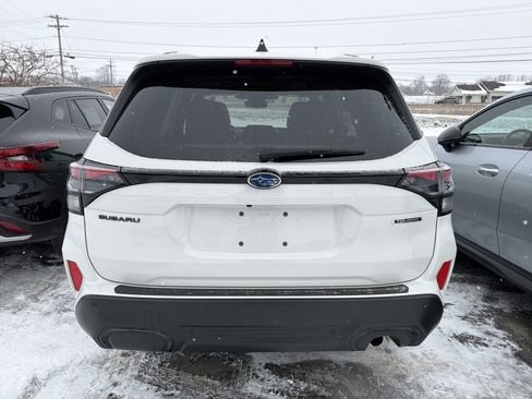 Used 2025 Subaru Forester Touring w/ Popular Package - Touring image 6