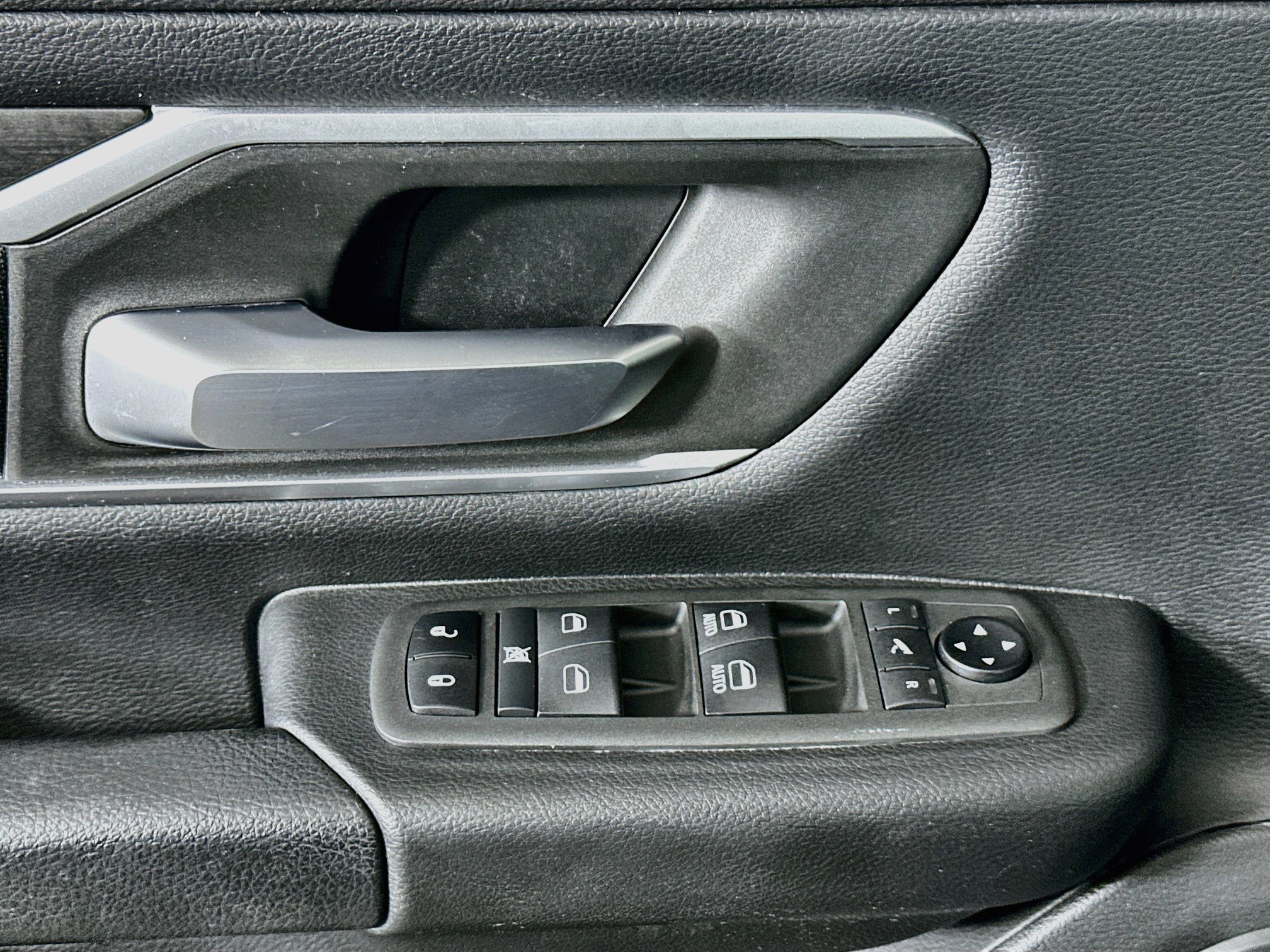 Used 2021 RAM 1500 Big Horn AWD/4WD image 15
