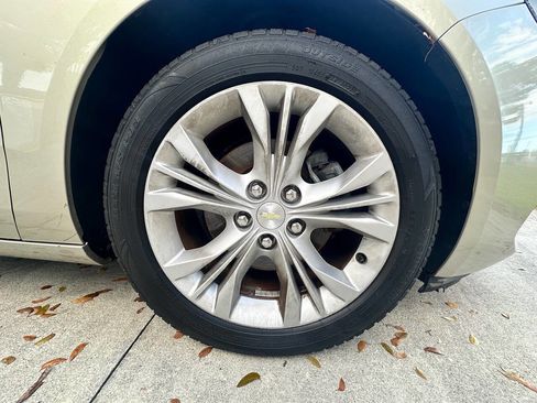 Used 2014 Chevrolet Impala LT w/ Premium Seating Package image 23