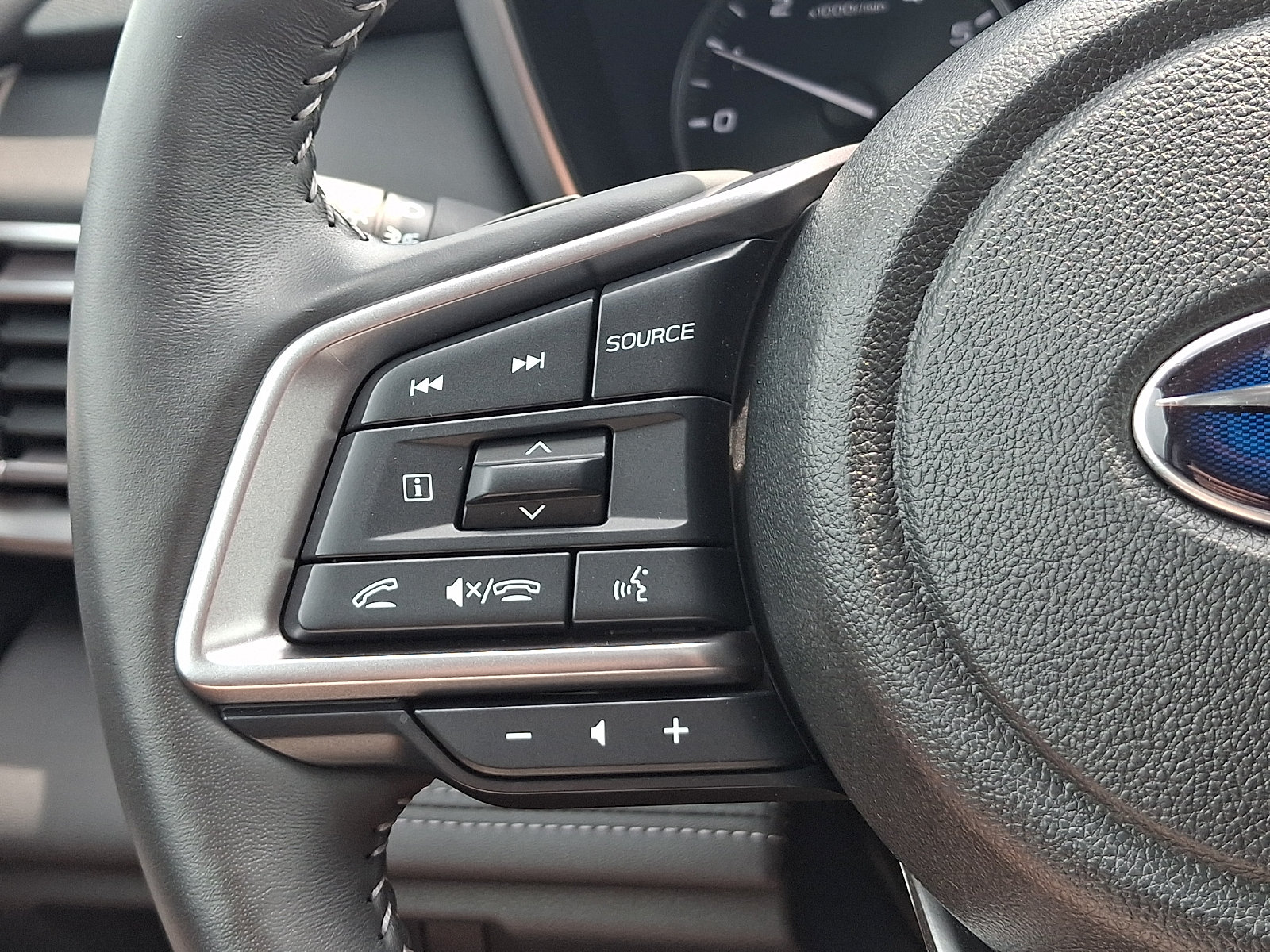 Certified 2024 Subaru Outback Touring AWD/4WD image 23