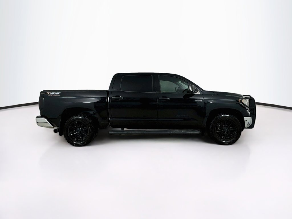 Used 2018 Toyota Tundra SR5 w/ SR5 Upgrade Package AWD/4WD image 8