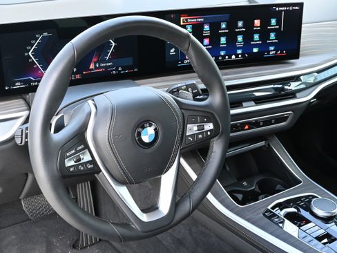 Certified 2025 BMW X5 xDrive40i w/ Premium Package image 14