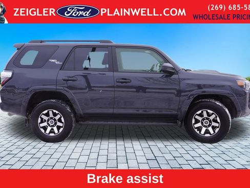 Used 2024 Toyota 4Runner TRD Off-Road image 6