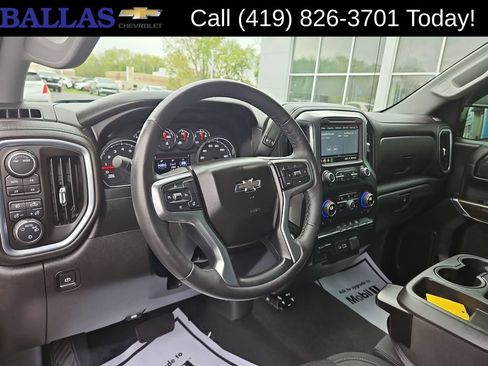 Certified 2022 Chevrolet Silverado 1500 RST w/ LPO, Dark Essentials Package AWD/4WD image 10