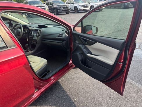 Used 2021 Subaru Impreza 2.0i AWD/4WD image 41