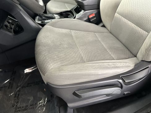 Used 2017 Hyundai Santa Fe Sport AWD/4WD image 12