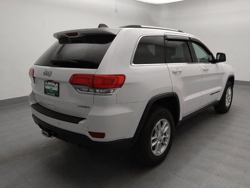 Used 2018 Jeep Grand Cherokee Laredo image 9