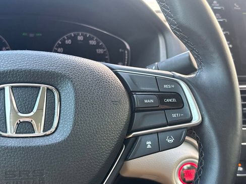 Used 2018 Honda Accord EX-L image 22