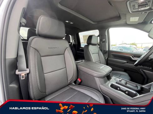 New 2026 GMC Sierra 2500 Denali w/ Denali Reserve Package AWD/4WD image 15