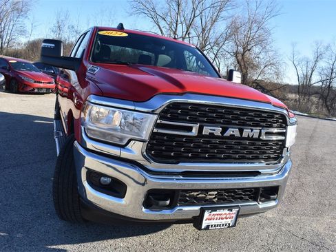 Used 2024 RAM 2500 Big Horn w/ Bed Utility Group image 10