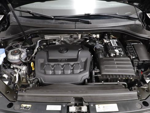 Used 2023 Volkswagen Tiguan SEL R-Line image 24