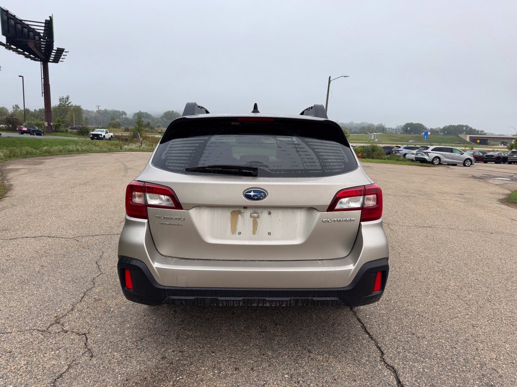 Used 2019 Subaru Outback 2.5i Premium AWD/4WD image 15