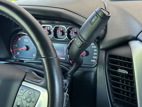 Used 2016 GMC Yukon SLE RWD image 23