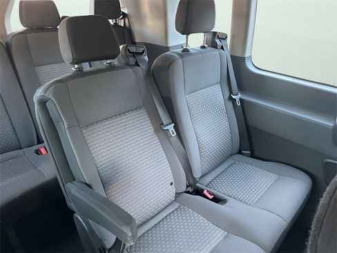 Used 2022 Ford Transit 350 XLT image 40