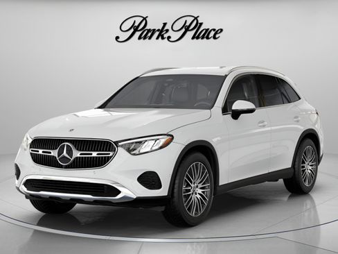 Used 2026 Mercedes-Benz GLC 300 image 40