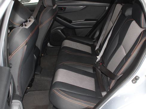 Used 2019 Subaru Crosstrek 2.0i Premium image 17