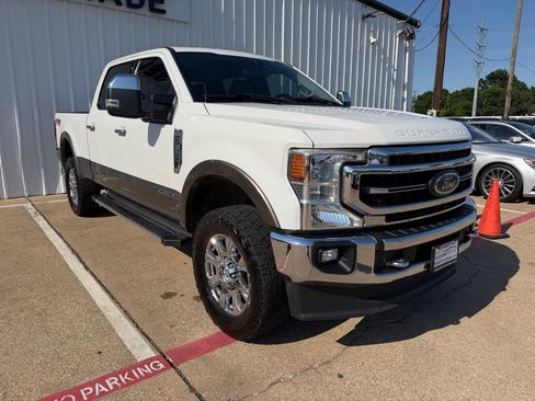 Used 2022 Ford F250 Lariat w/ Chrome Package AWD/4WD image 9