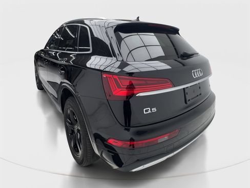 Used 2023 Audi Q5 2.0T Premium w/ Convenience Package AWD/4WD image 10