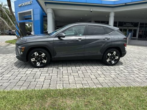 Used 2025 Hyundai Kona SEL FWD image 31