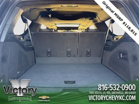 Used 2023 Cadillac Escalade ESV Sport Platinum image 29