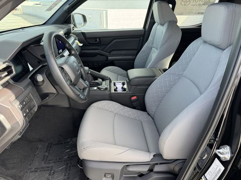New 2026 Toyota Tacoma SR5 AWD/4WD image 2