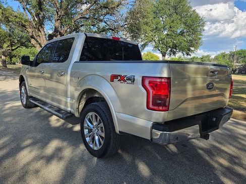 Used 2017 Ford F150 Lariat w/ Equipment Group 502A Luxury image 6