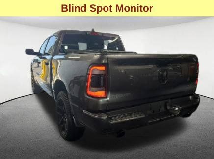 Used 2024 RAM 1500 Laramie AWD/4WD image 7