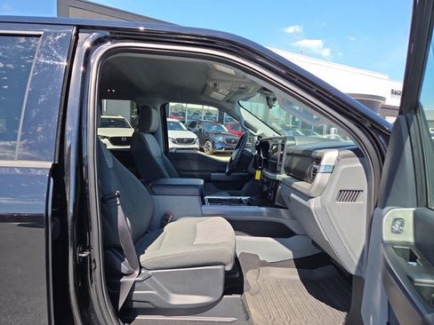 Used 2025 Ford F350 XLT AWD/4WD image 14